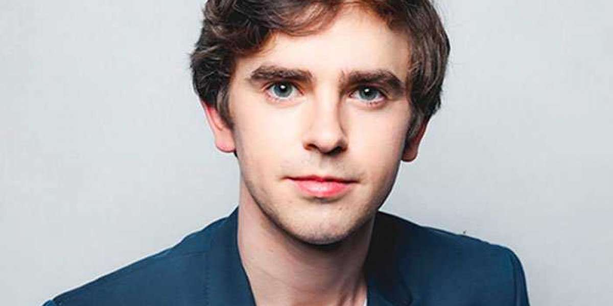 Freddie Highmore is Now Married