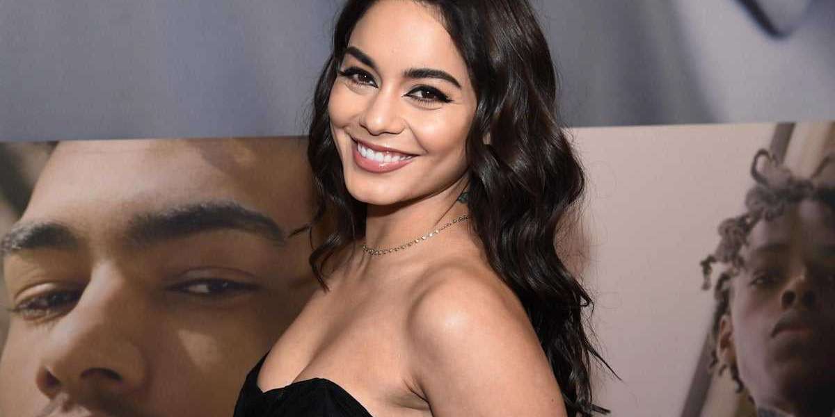 Vanessa Hudgens to release cactus water line 