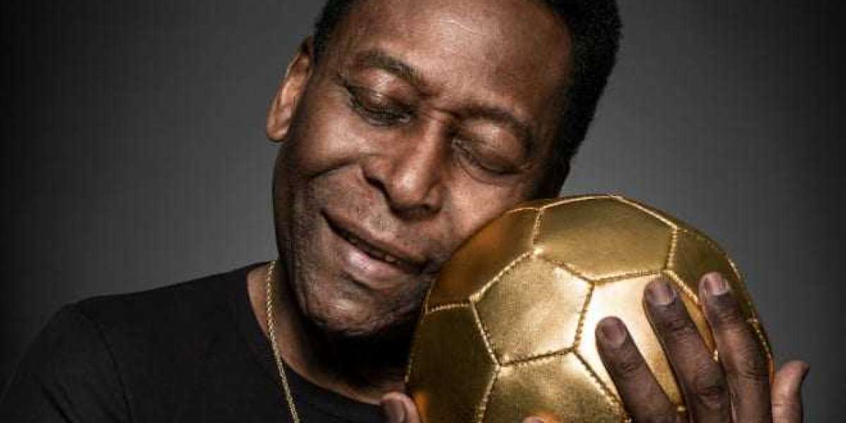 Soccer Legend Pele Hospitalized For Colon Cancer, Undergoes Chemotheraphy