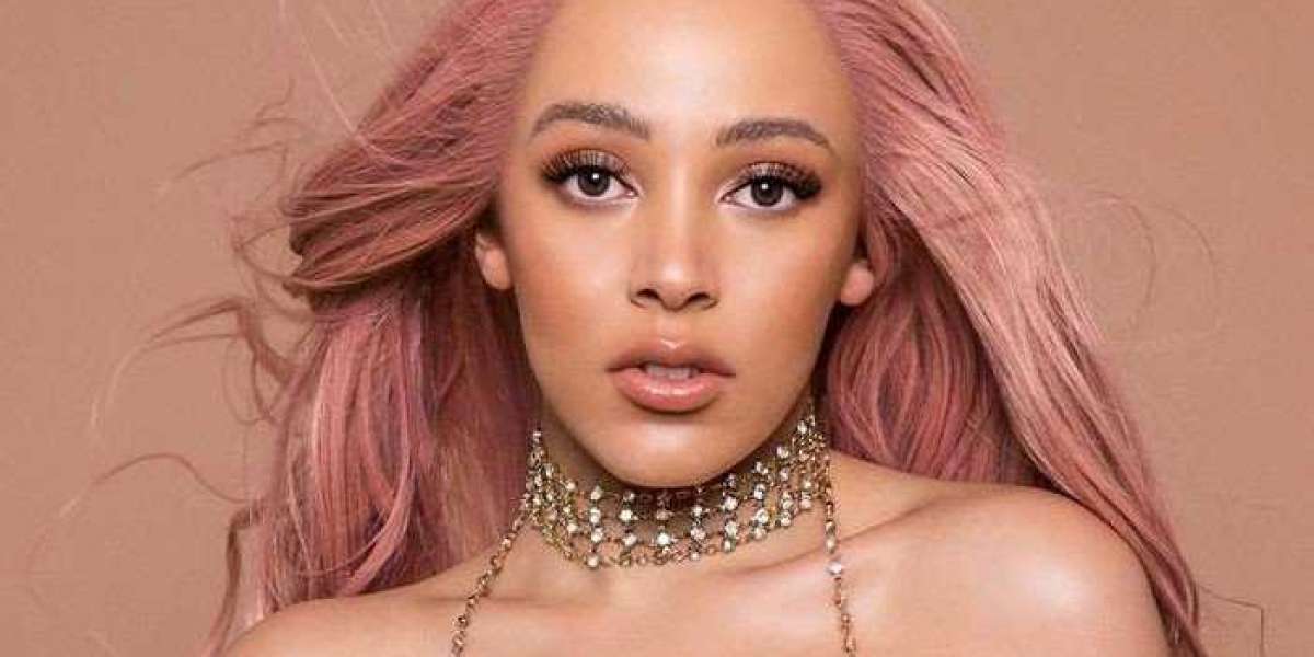 Doja Cat Expresses Intention to Record a Hip Hop Album With Jay Versace and 9th Wonder