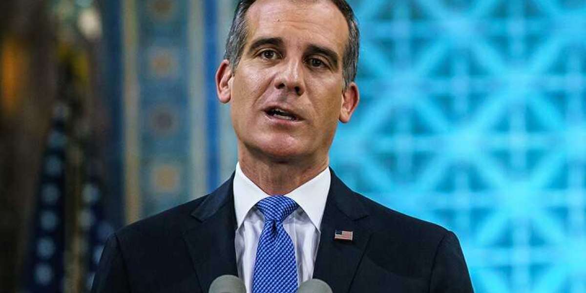 Former Communications Director Files Perjury Complaint Against Los Angeles Mayor Eric Garcetti