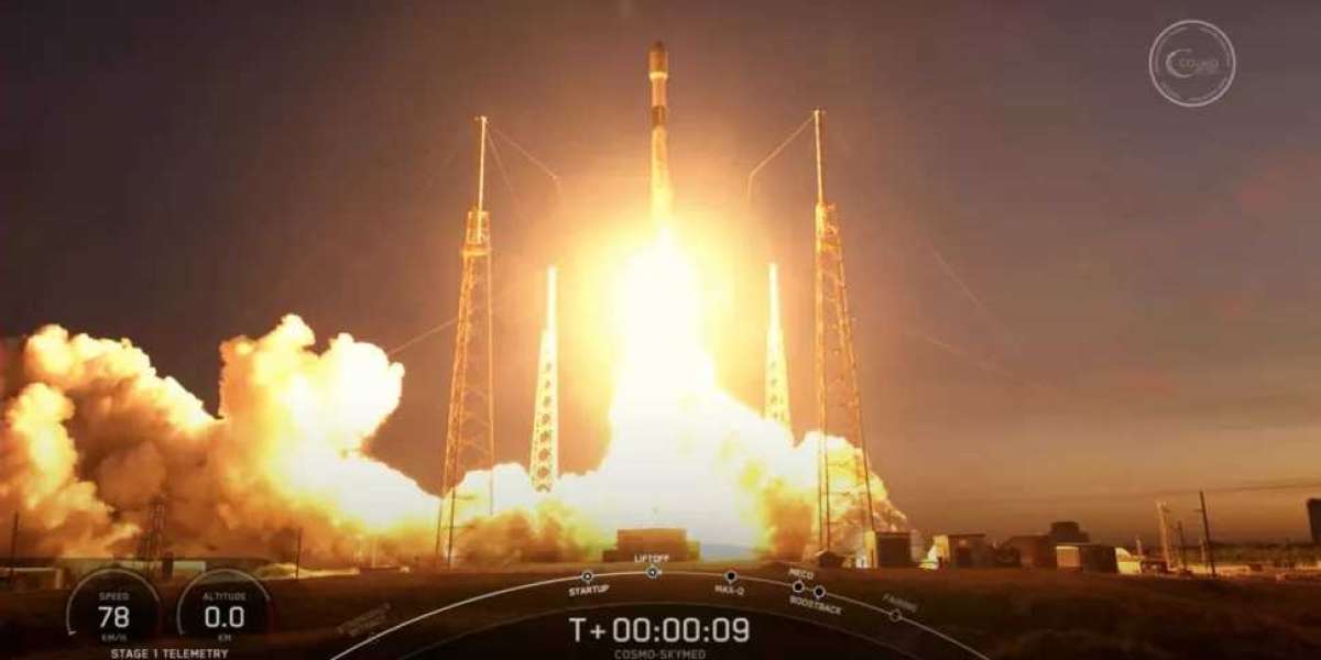 SpaceX Finishes Launching of Italian Earth-observation Satellite